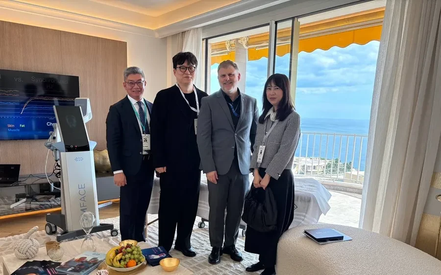 受邀赴摩纳哥AMWC 2025开展学术交流